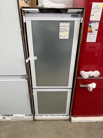 Lodówka do zabudowy Beko BCSA240K4SN | 214 l, MinFrost, 144 cm, LED, dolny zamrażalnik, 37 dB | biała