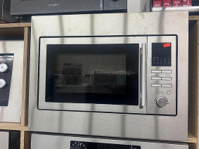 Kuchenka mikrofalowa do zabudowy Bomann MWG 2216 H EB 25 l | 900 W | Grill 1100 W, termoobieg 2500 W, 10 programów