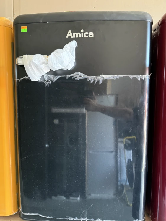 Lodówka retro Amica KS15613Y | 108 l, klasa E, komora zamrażania 13 l | LED, automatyczne odszranianie | NETSKLEP.COM