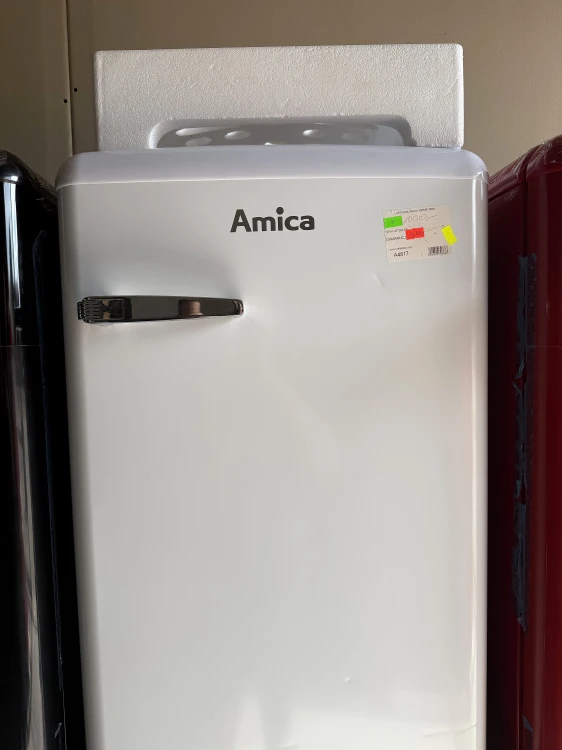 Lodówka retro Amica KSR361160W | 108 l, klasa D, komora niskich temperatur 13 l | LED, Retro, biała | NETSKLEP.COM